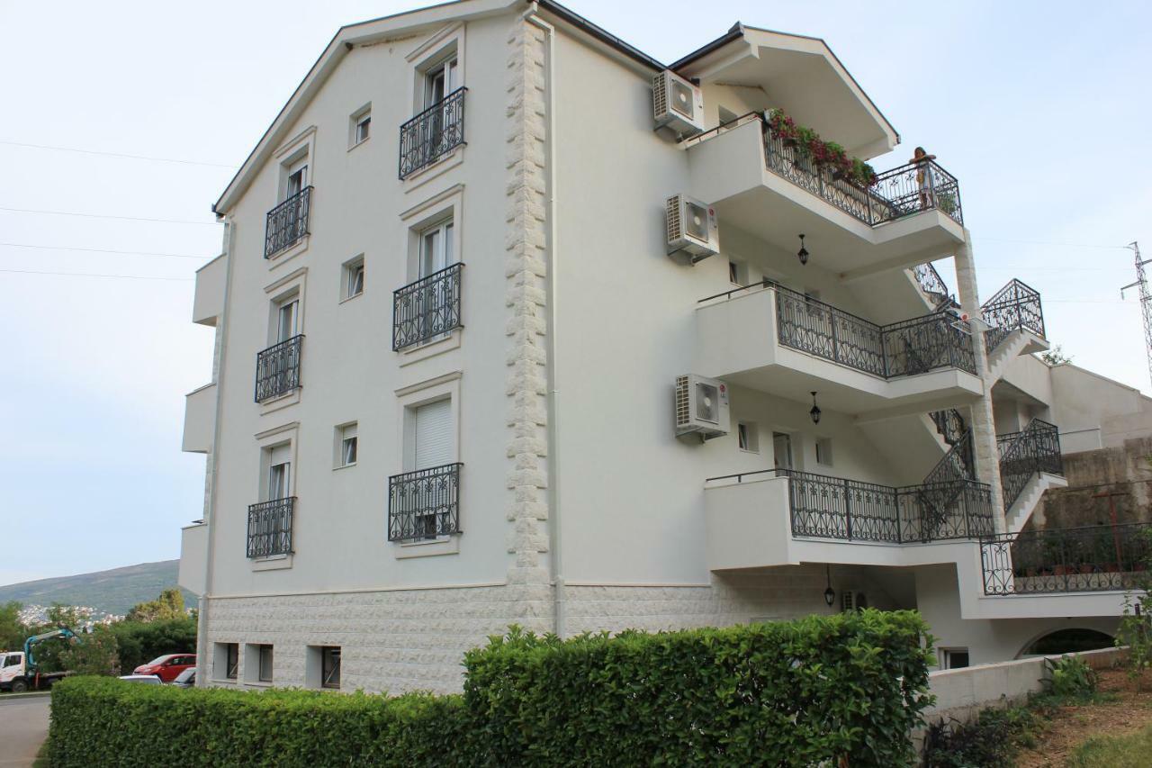Villa Julia Baosic Exterior photo